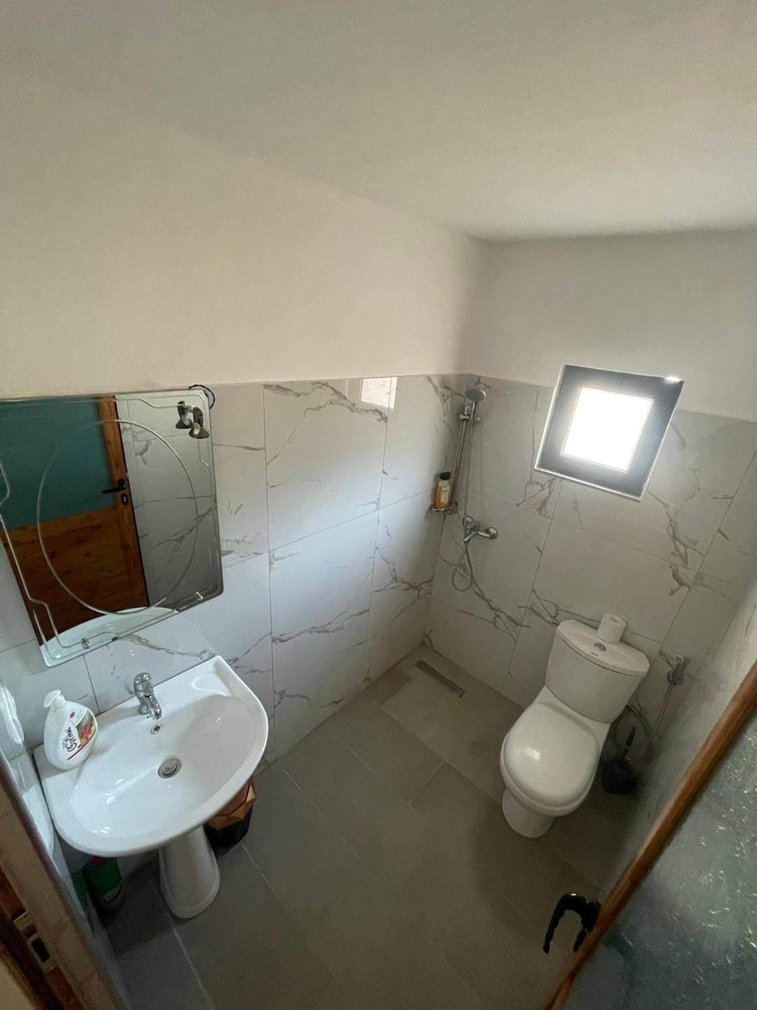 Guesthouse Kroi City Center Berat Exterior foto